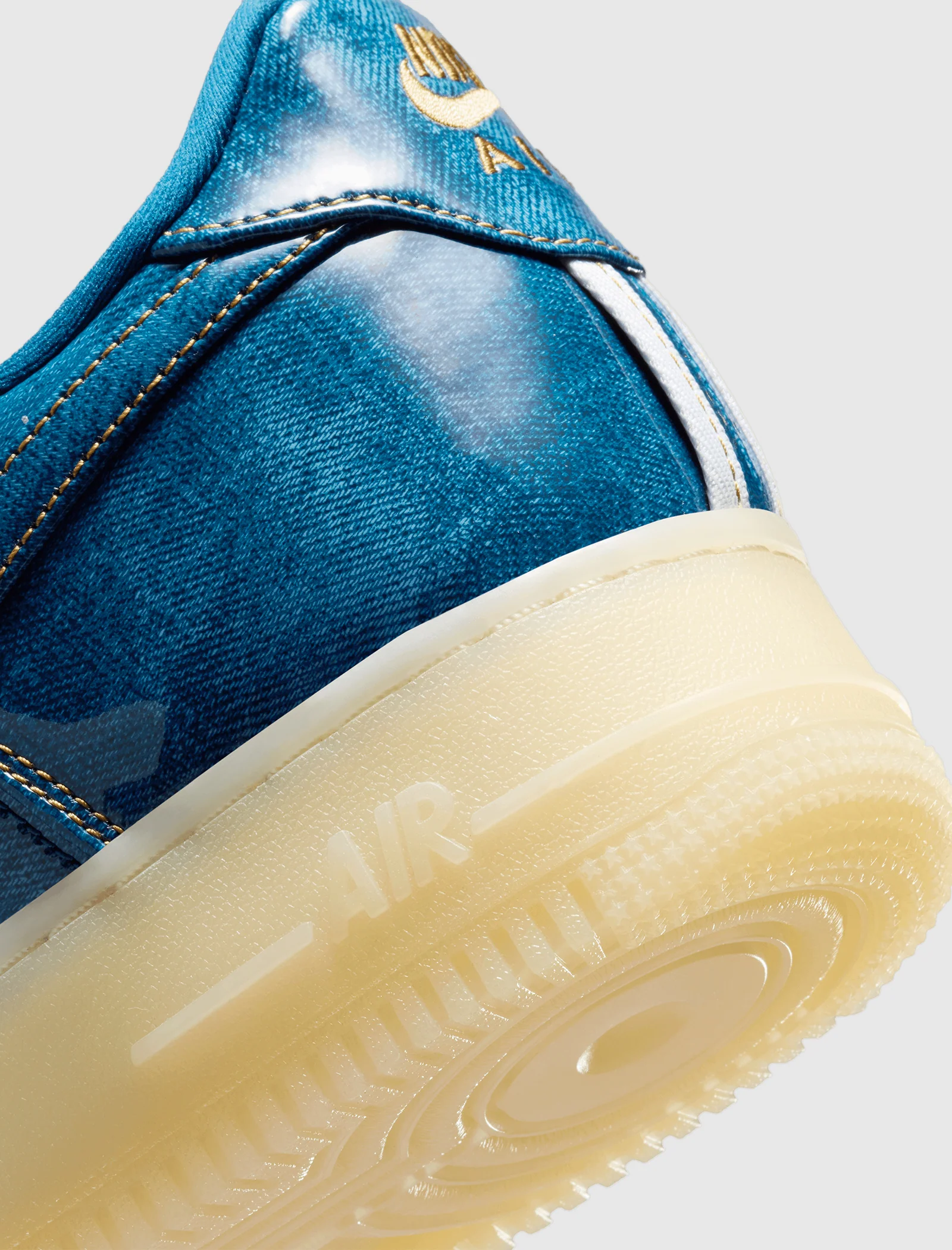 AIR FORCE 1 RETRO "COASTAL BLUE/COASTAL BLUE/NATURAL FLAX" - Image 3