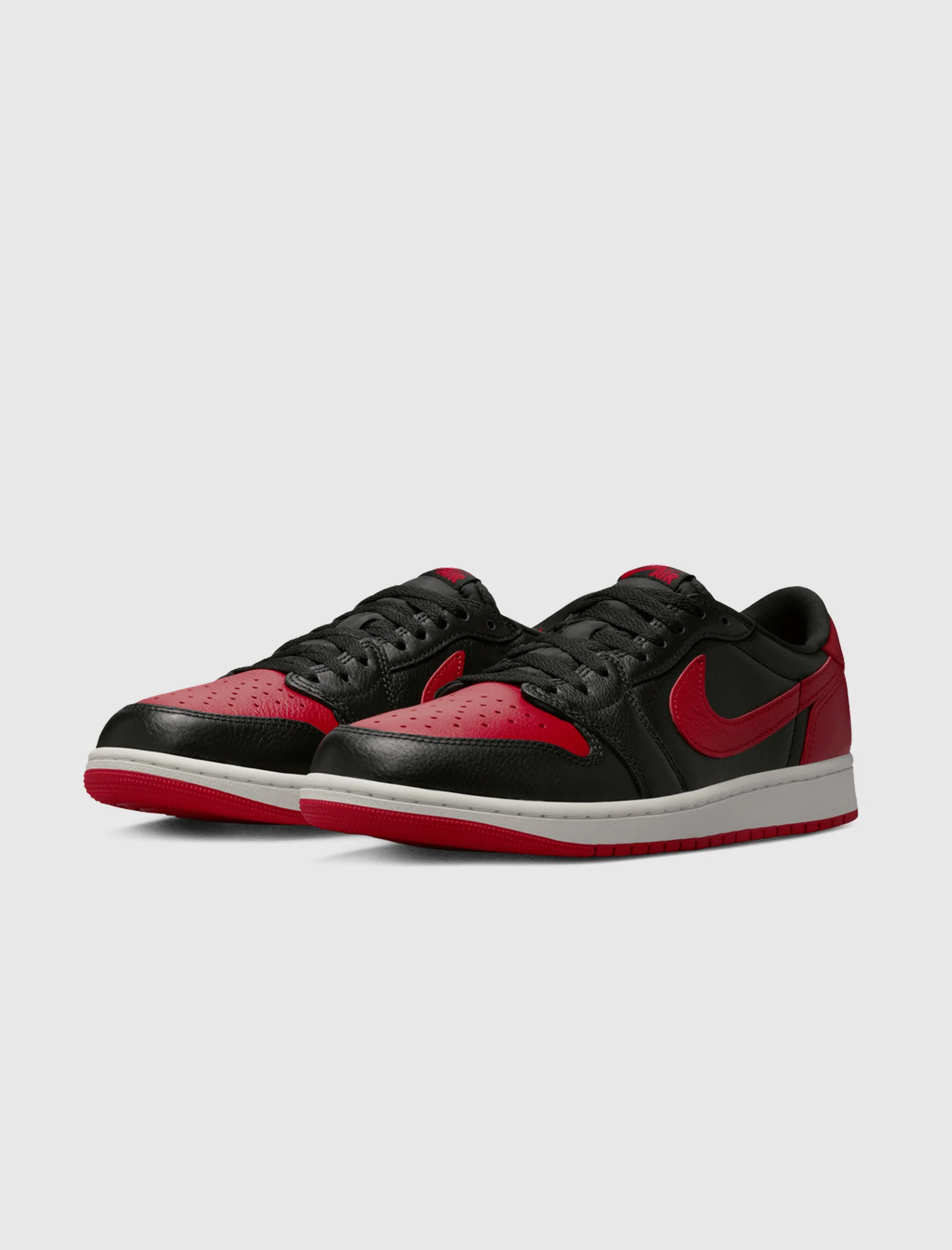 AIR JORDAN 1 RETRO LOW OG "BANNED" - Image 4