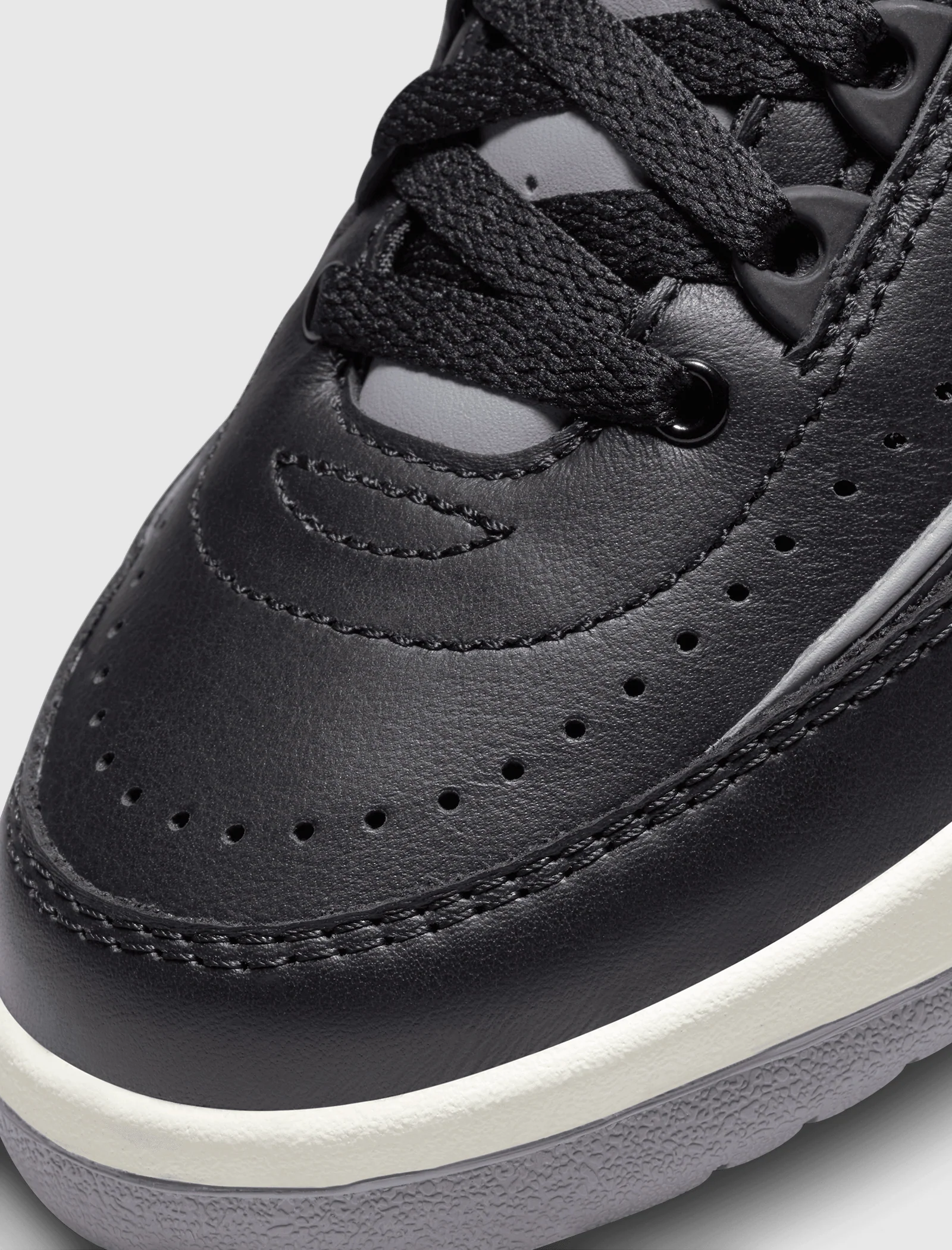 AIR JORDAN 2 RETRO "BLACK CEMENT" GS - Image 2