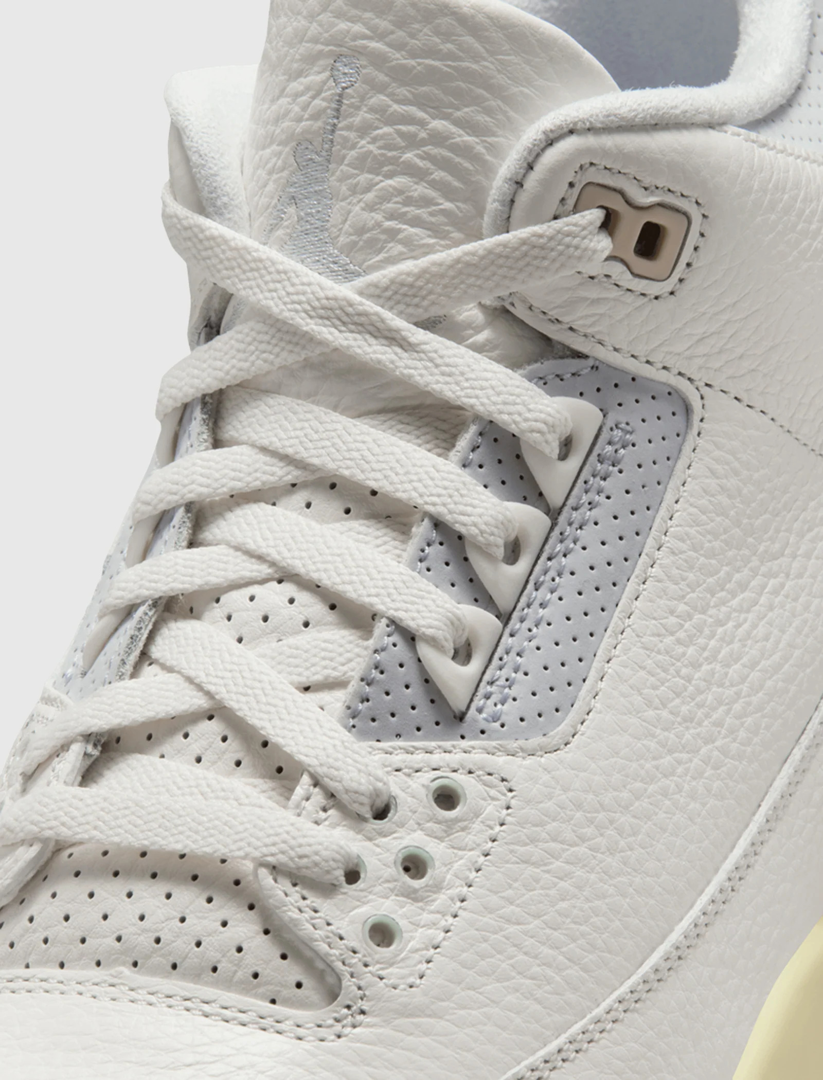 AIR JORDAN 3 OG "SPRING IS IN THE AIR" - Image 2