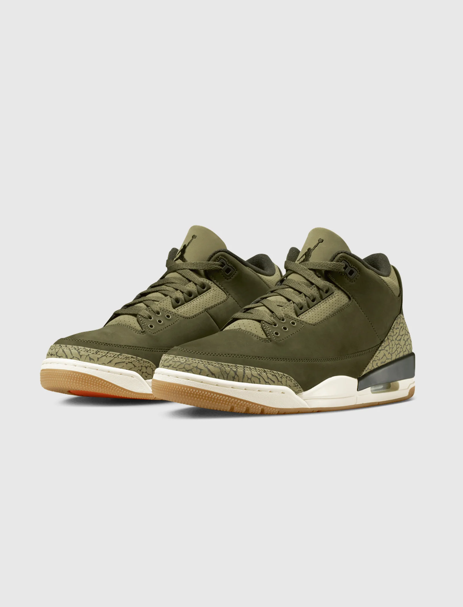 AIR JORDAN 3 RETRO "FAMILY AFFAIR" - Image 4