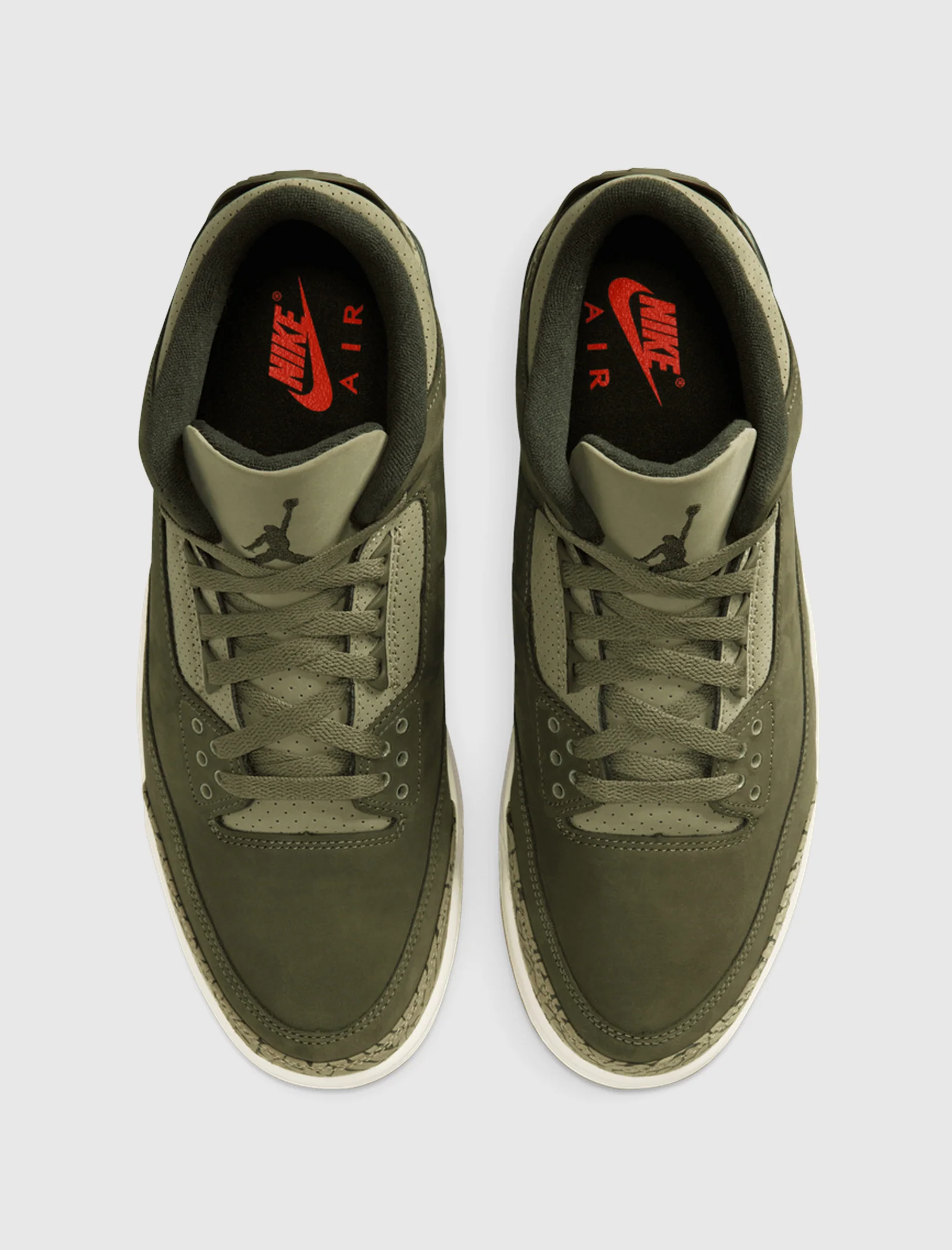 AIR JORDAN 3 RETRO "FAMILY AFFAIR" - Image 5