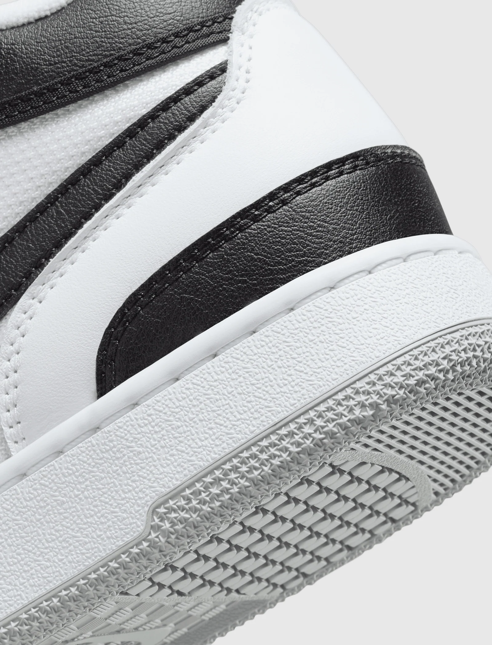 ATTACK "WHITE/BLACK" - Image 3