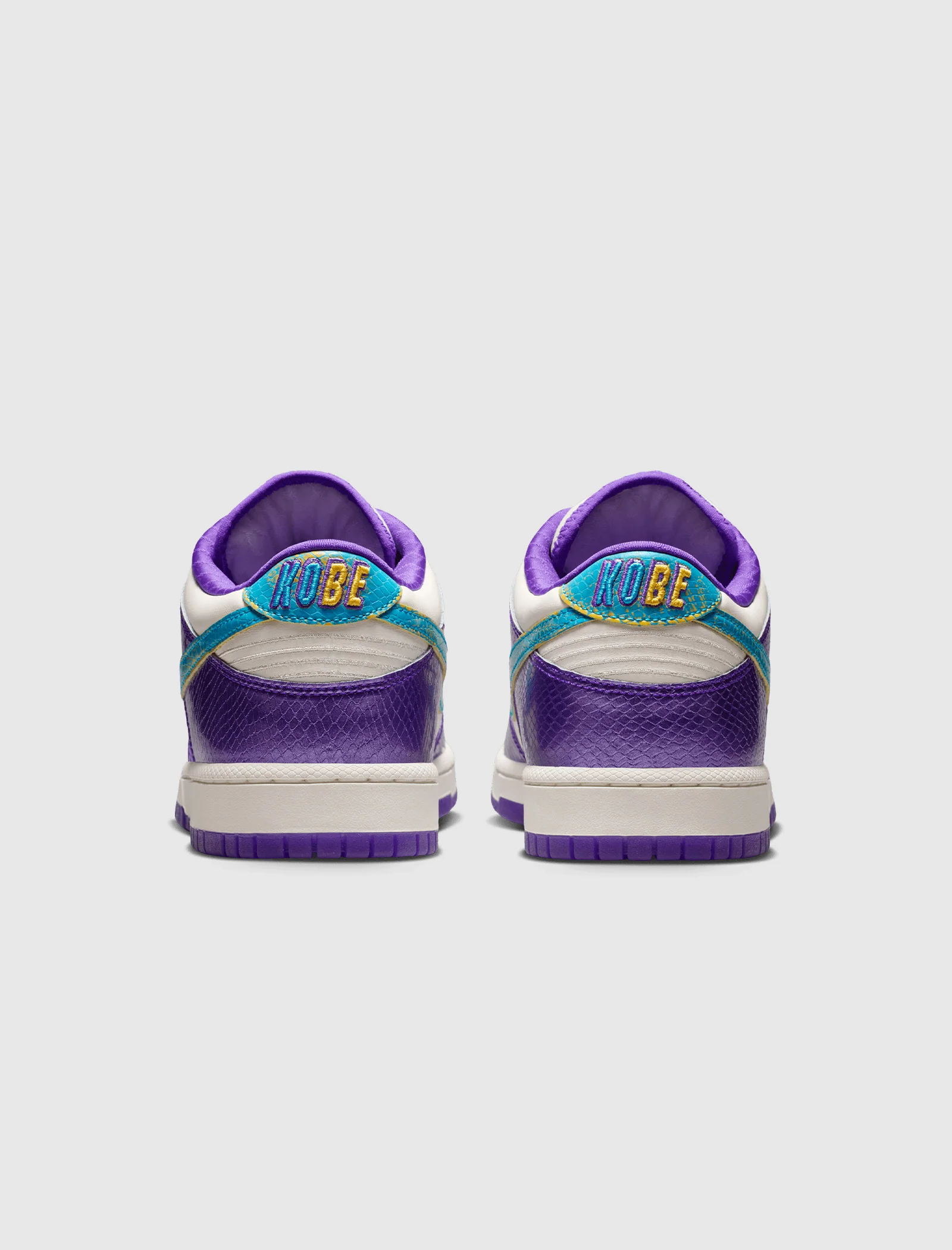 NIKE DUNK LOW PROTRO "DRAFT PACK: CHARLOTTE TO LA" - Image 6