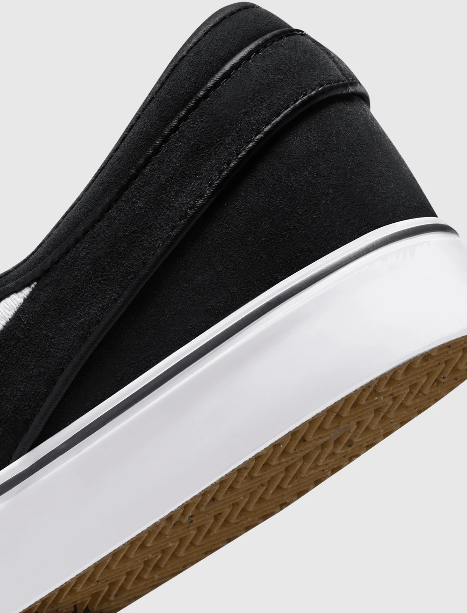 SB JANOSKI+ SLIP "BLACK/WHITE" - Image 3