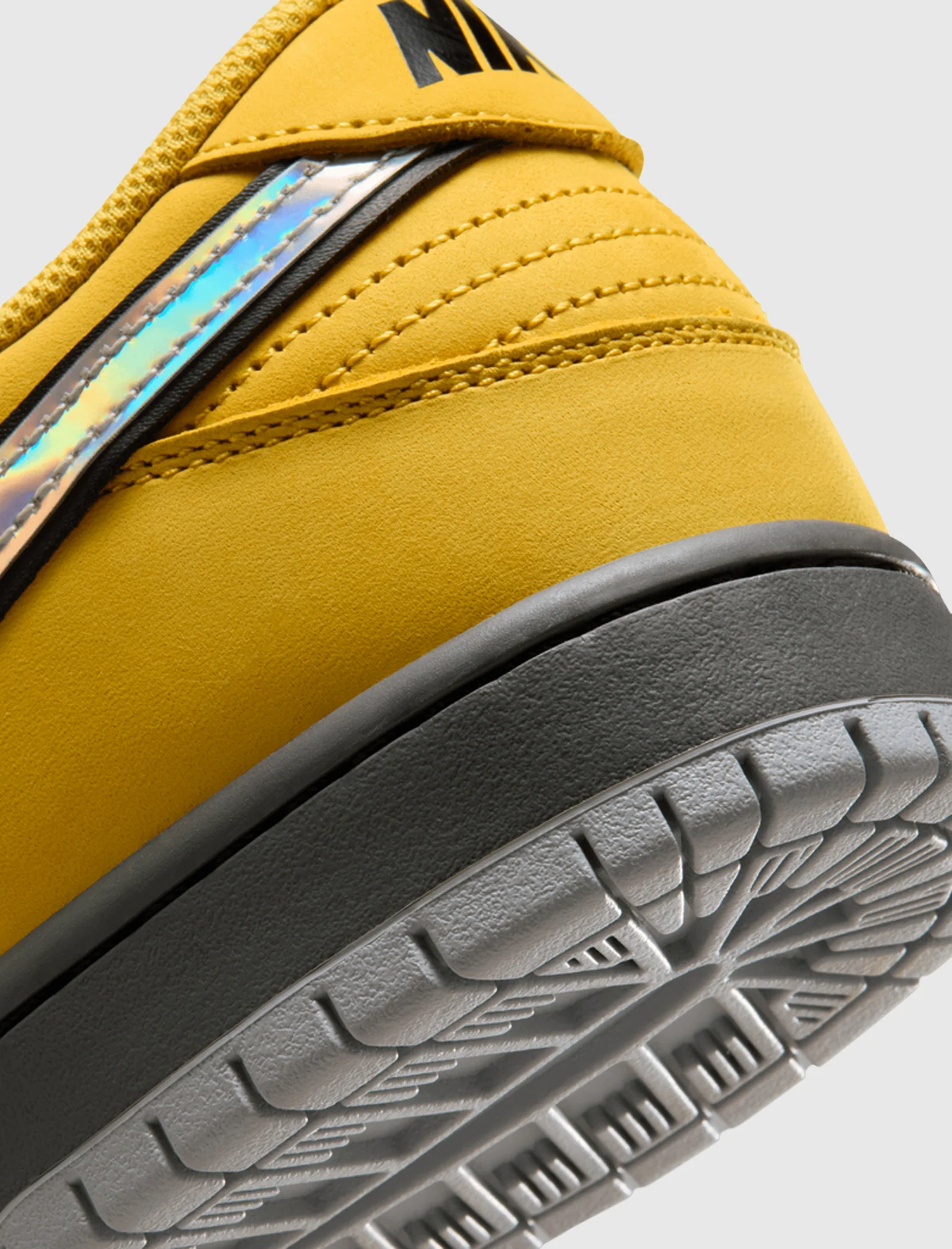 SB DUNK LOW PRO "LIGHTNING/ WOLF GREY/ DENIM TURQUOISE" - Image 3