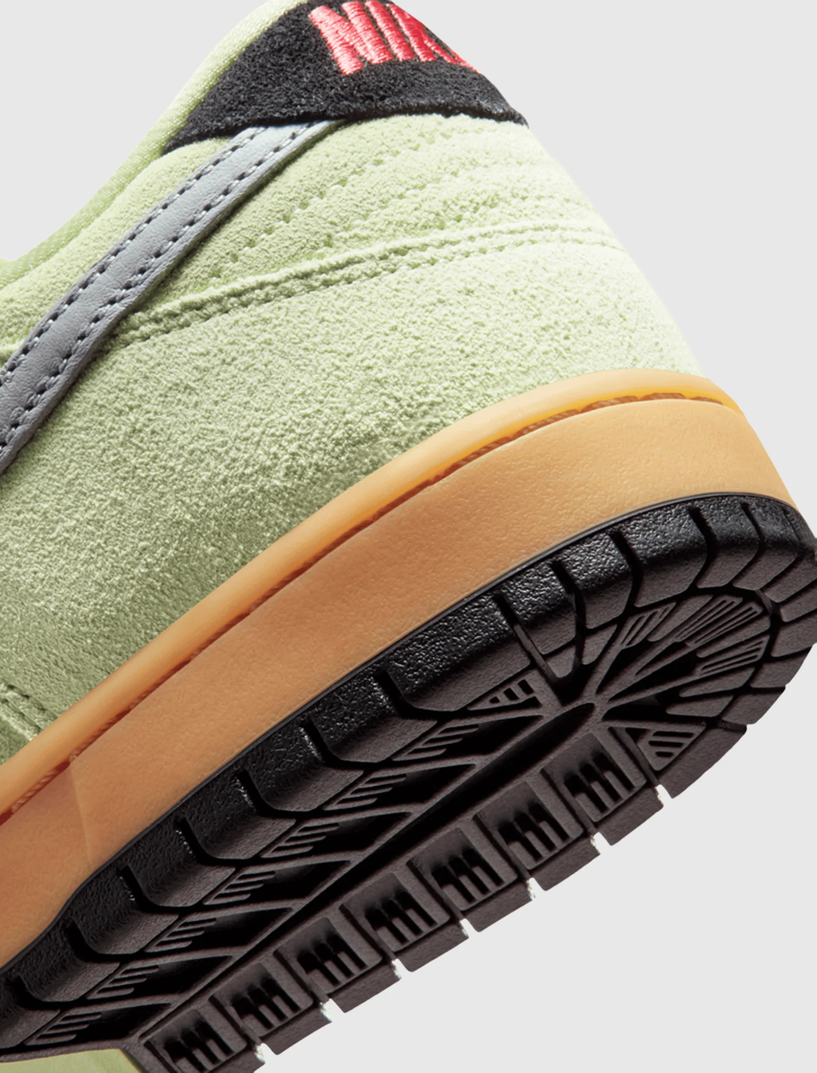 SB DUNK LOW PRO PRM "LIGHT LIQUID LIME/WOLF GREY/BLACK" - Image 3