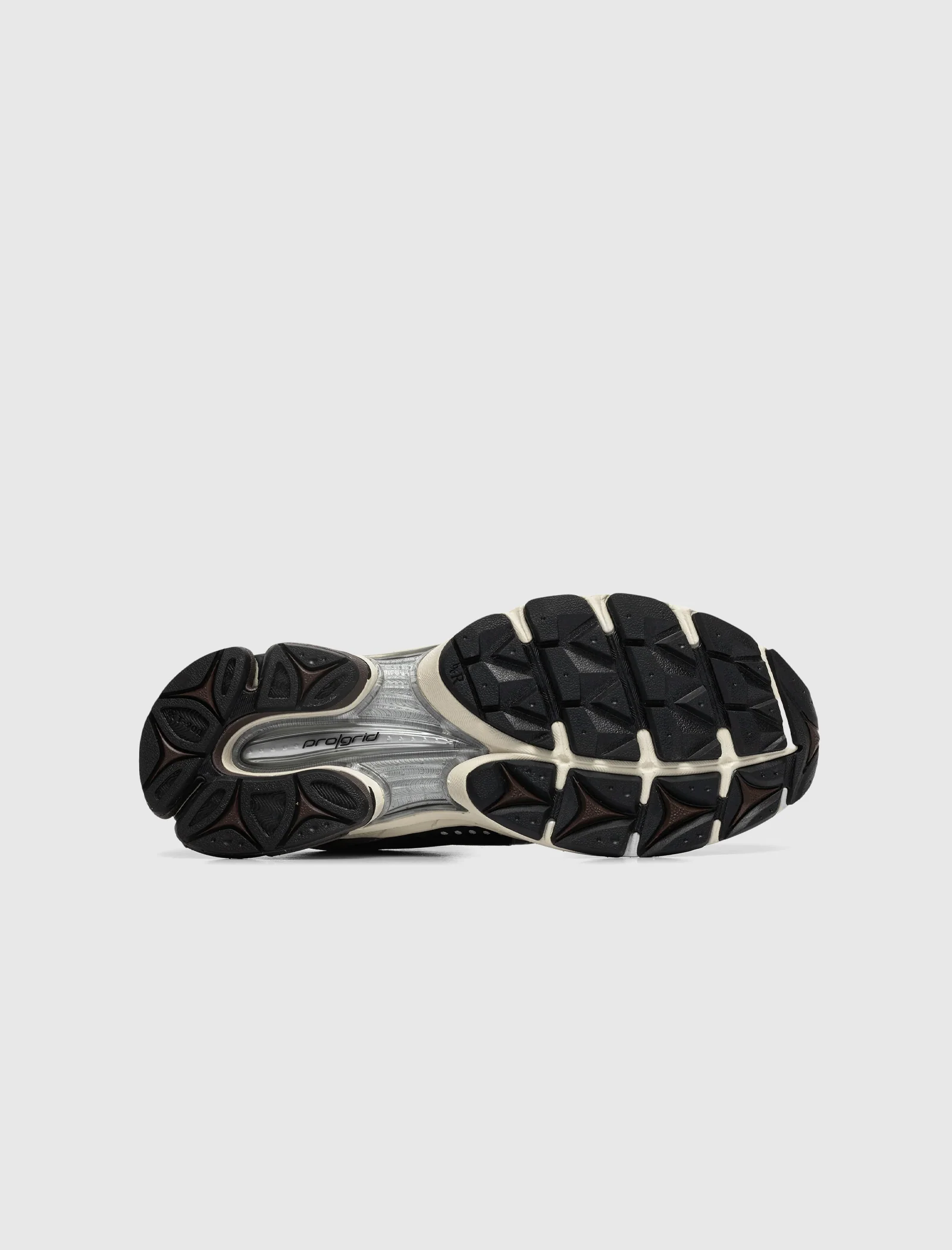 TRIUMPH 4 "WHITE/GOLD" - Image 2