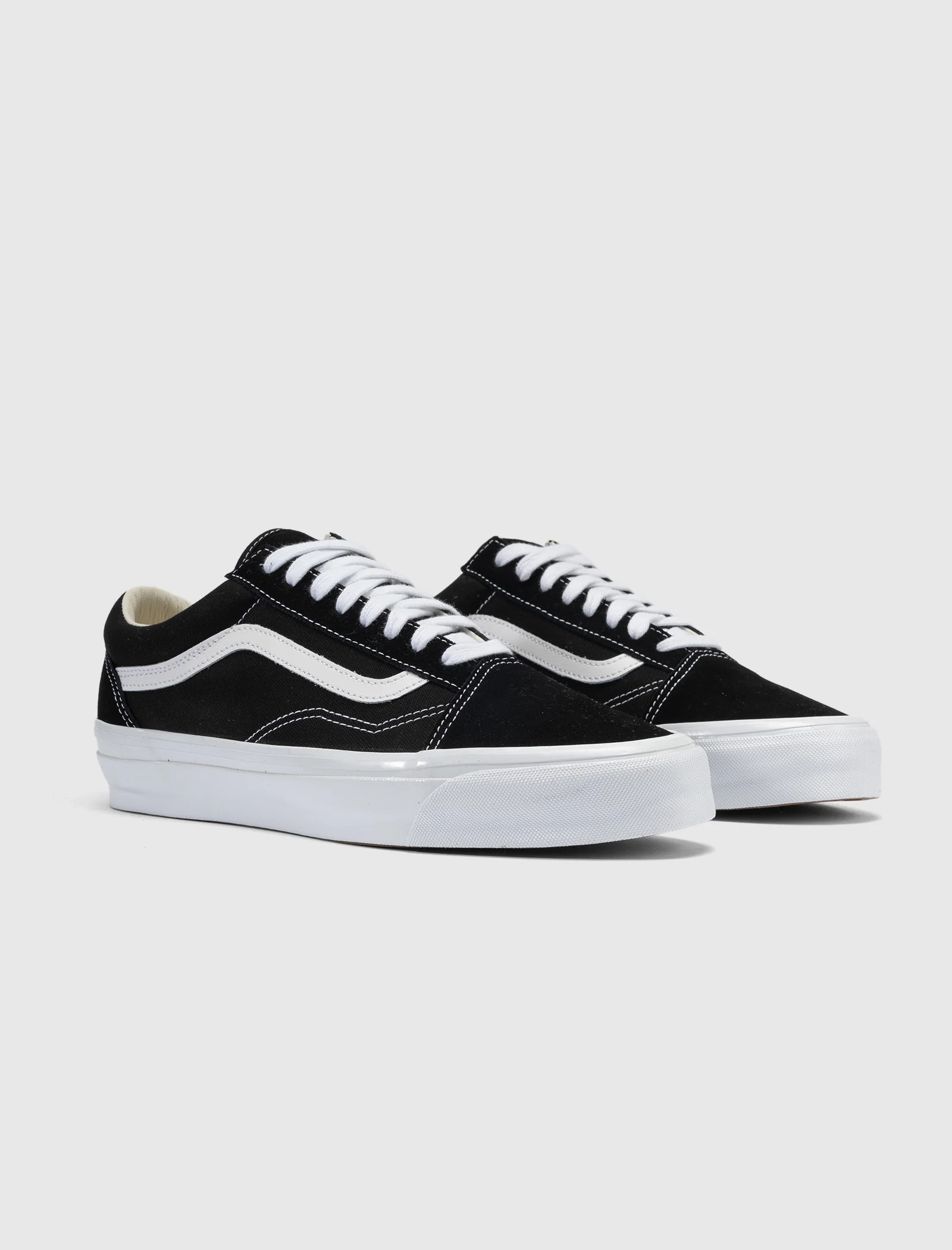 OLD SKOOL 36 LX "BLACK/WHITE" - Image 4